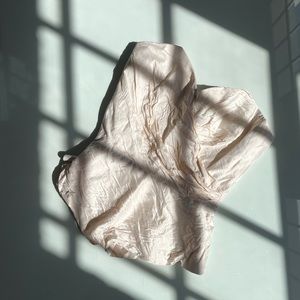 Silk Khanitha Strapless Top